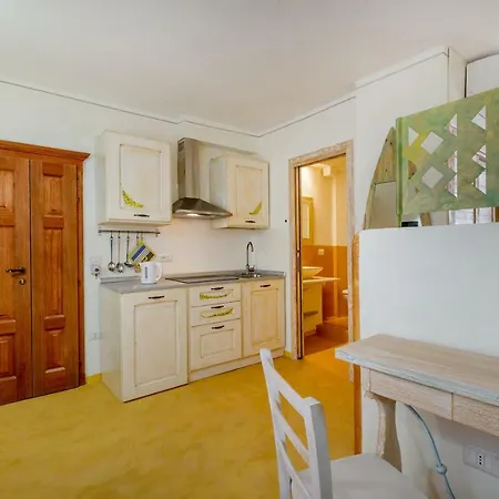 Apartment Palazzo Beddoro San Pantaleo