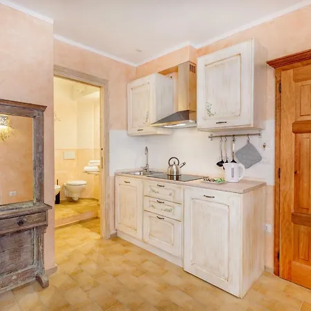 Apartment Palazzo Beddoro San Pantaleo